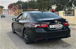 تۆیۆتا کامری